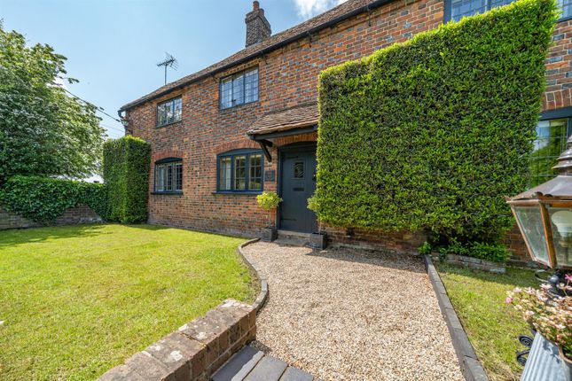End terrace house for sale in Main Road South, Dagnall, Berkhamsted