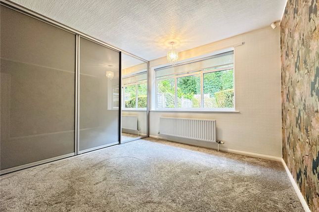 17, High Moor Crescent, West Yorkshire photo 3