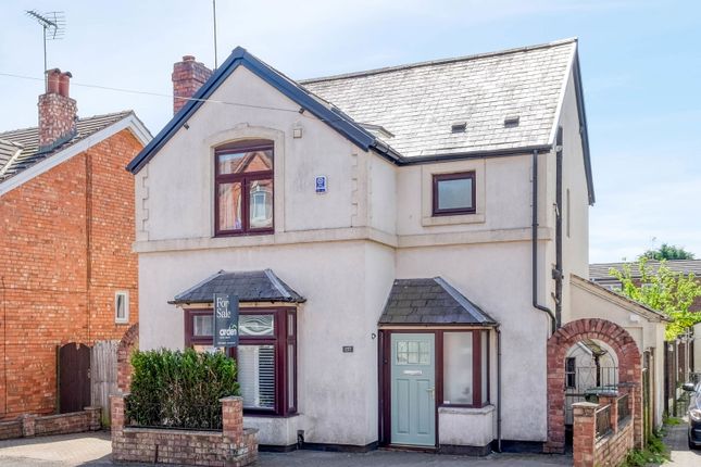 Thumbnail Detached house for sale in Birchfield Road, Headless Cross, Redditch