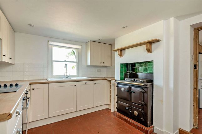 76, Harts Hill Road, Berkshire photo 4