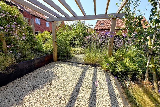 8, Calcraft Drive, Bottesford photo 4