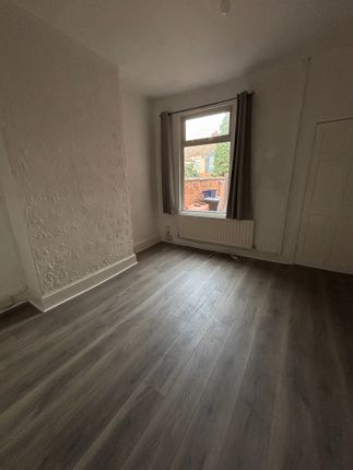 Ratcliffe Road, Loughborough photo 4
