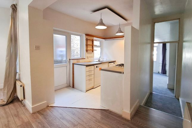 Ground Floor, 57B, Maryland Road, London photo 3