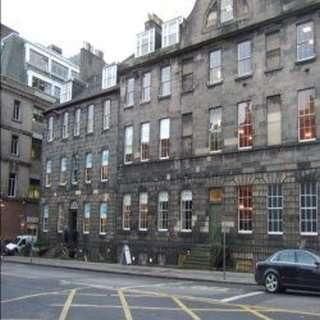 Office to let in 12 South Charlotte Street, Edinburgh