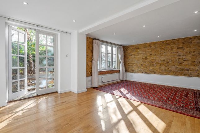 Derby Road, London photo 3