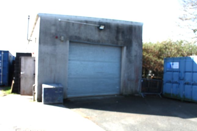 Warehouse to let in Embankment Road, Plymouth