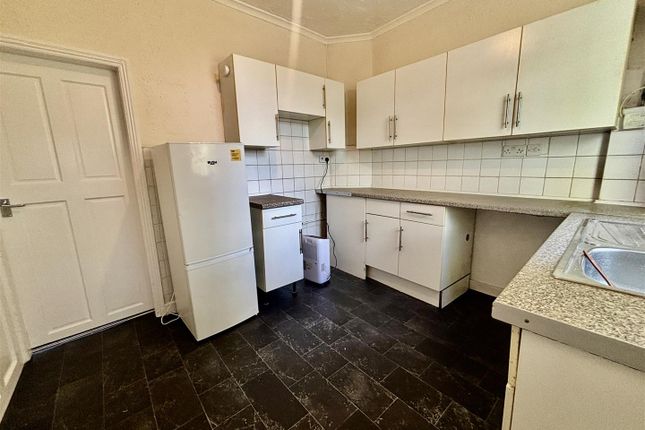 16, Blythe Street, Barnsley photo 4