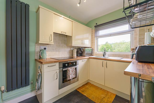 11 Wainfelin Road, Pontypool photo 2