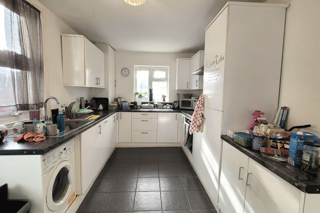 441, WATFORD photo 5