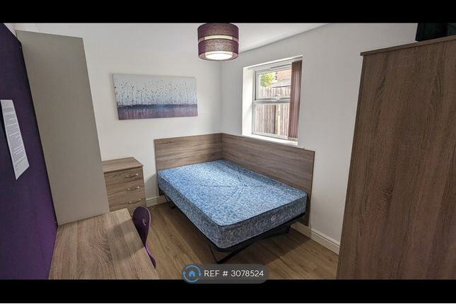 Ormskirk photo 5