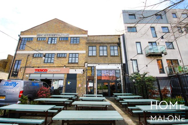 Thumbnail Commercial property to let in Dalston Lane, London