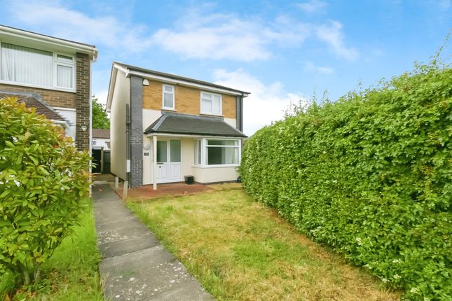 3-bed semi-detached on 14a, Manorbier Close, Dinas Powys, £300,000