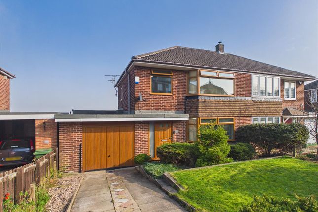 3-bed house on 32, Netherfields Crescent, Dronfield, £290,000