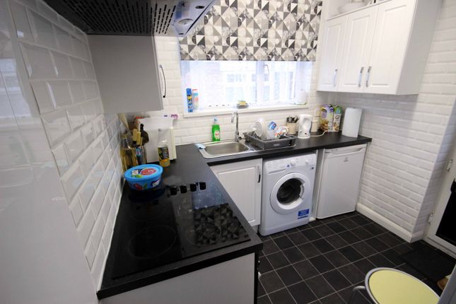 94, Yelvertoft Road, Northampton photo 2