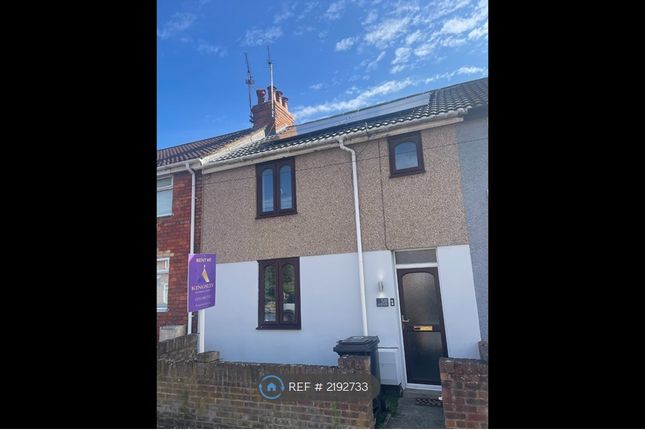 Thumbnail Terraced house to rent in Kitchener Street, Swindon