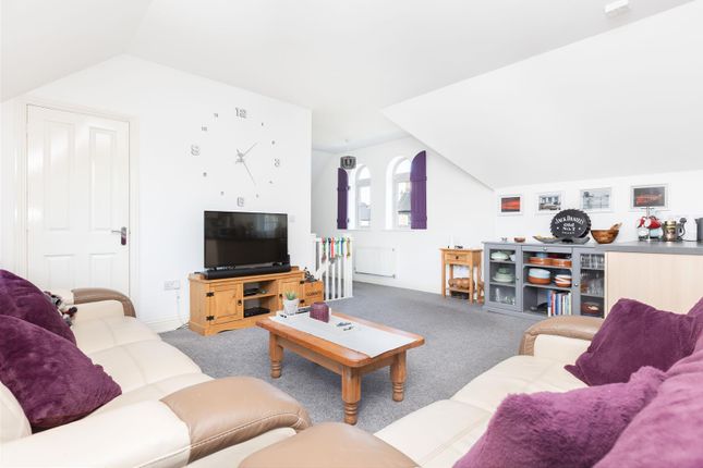 37, Dickens Boulevard, Hitchin photo 3