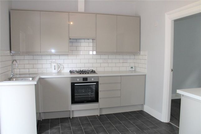1, Railway Cottages, Banstead photo 4