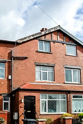 Terraced house to rent in Hessle Avenue, Leeds