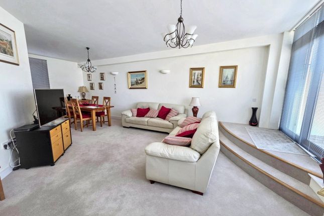 1,Flat 57, Grand Hotel Road, Plymouth photo 3