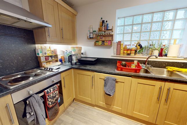 Flat for sale in Westgate Street, Cardiff