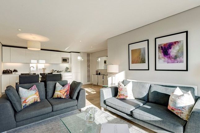 Flat to rent in Merchant House, London