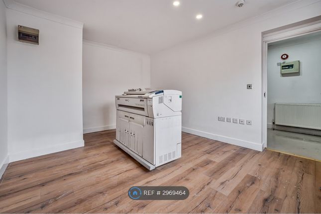 Horsenden Lane South, Perivale, Greenford photo 4