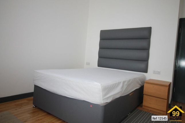 Flat to rent in Slater Street, Liverpool, Merseyside