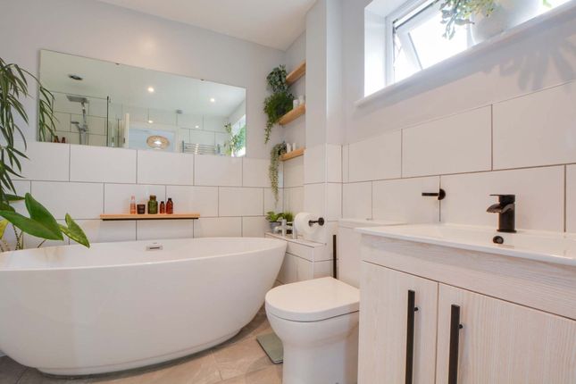 18 Collaton Road, Wigston photo 4