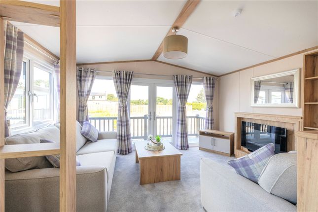 Mobile/park home for sale in Pampas Park, Hemsworth Lodge, The Street, Haddiscoe, Norfolk