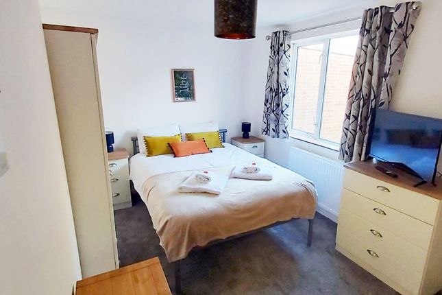Room to rent in Natal Road, Cambridge