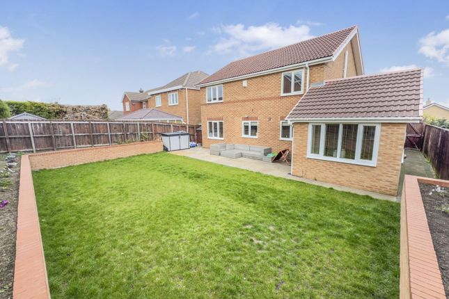 47, Applewood Close, Hartlepool photo 2