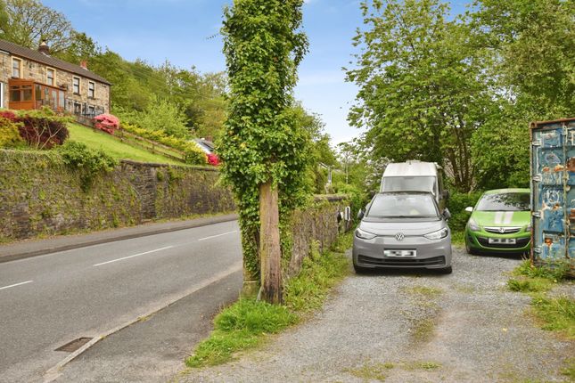 65, Heol Gleien, Swansea photo 2