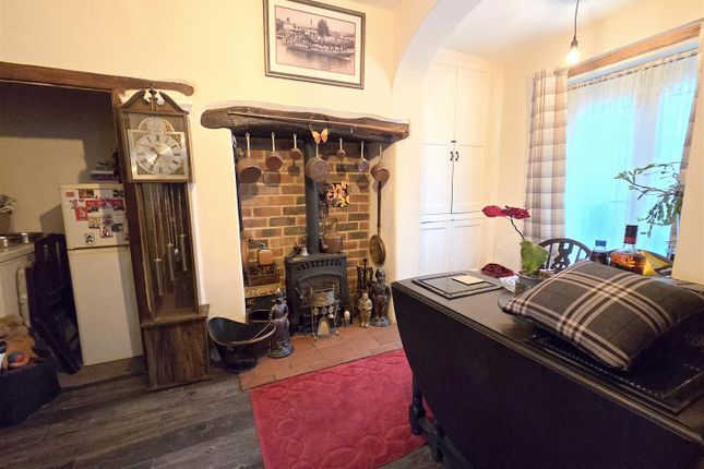 10, Raven Street, Stourport-On-Severn photo 4