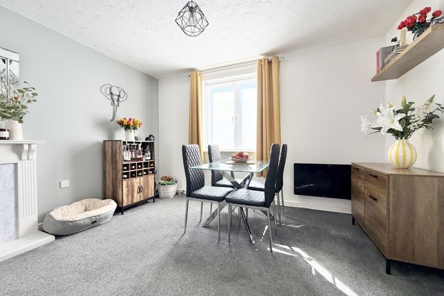 62, Powlesland Road, Exeter photo 4