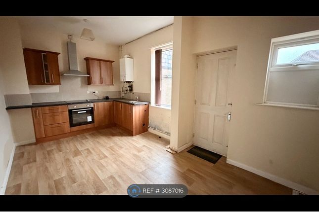 Edlington, Doncaster photo 5