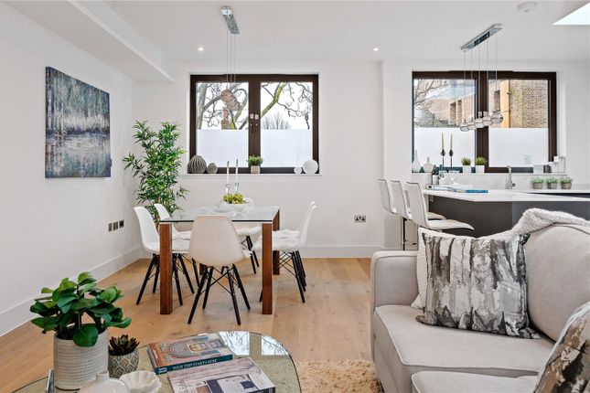 Terraced house for sale in Georges Road, London