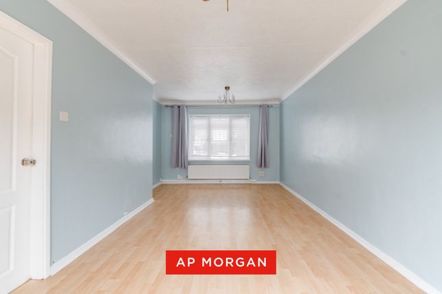 317, Newman Way, Birmingham photo 4