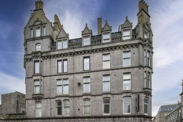 3-bed flat on Flat 1A, 16, Bridge Street, Aberdeenshire, £52,000