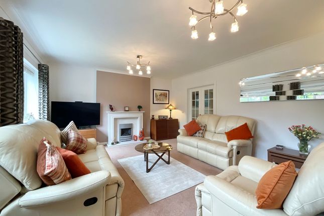 11 St. Augustines Drive, Crewe photo 2