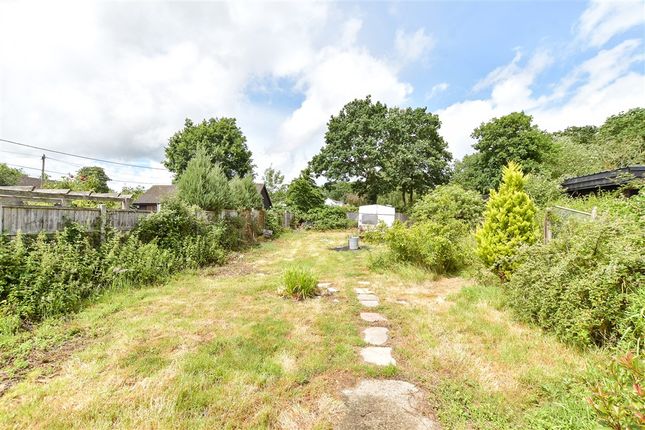 Branksome Avenue, Wickford photo 2