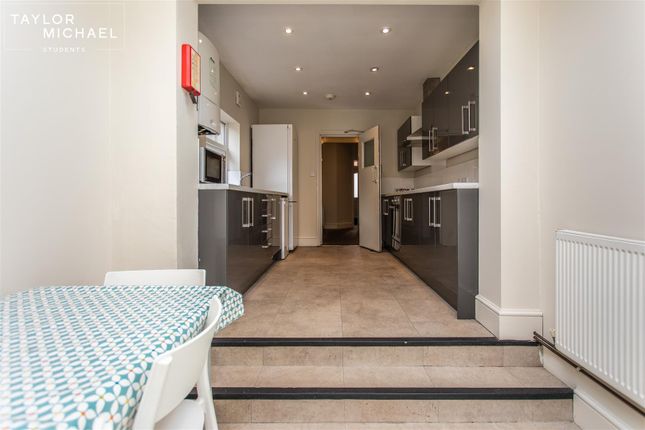 Coombe Terrace, Brighton photo 5