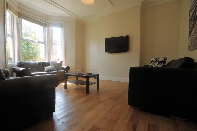 Cavendish Place, Newcastle Upon Tyne photo 3