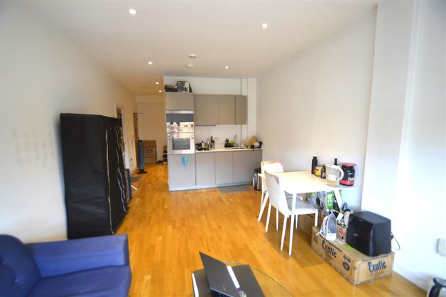 42 Scimitar house, 23, Eastern Rd, Romford photo 5