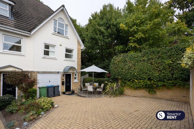 Thumbnail Property to rent in Penners Gardens, Surbiton