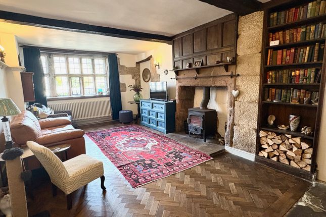 1 Tudor House, School Hill, Brassington photo 4