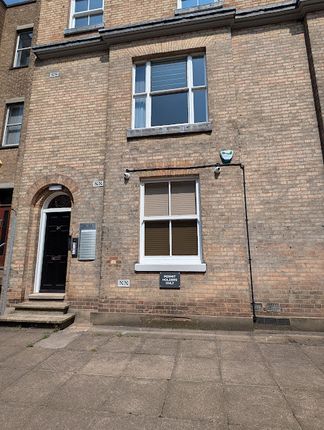 Thumbnail Studio to rent in Princess Road West, Leicester