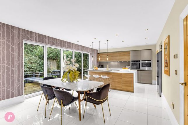 1 Oaklands, Norden Road, Rochdale photo 3