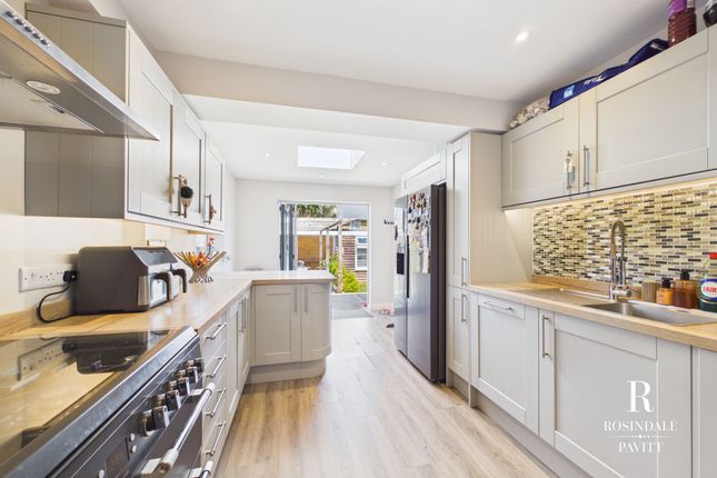 313 Welbeck Road, Carshalton photo 4