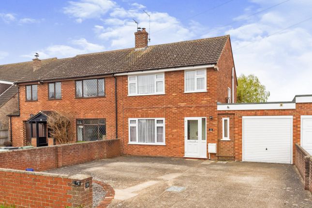 Thumbnail Semi-detached house for sale in Hanscombe End Road, Shillington, Hitchin, Bedfordshire