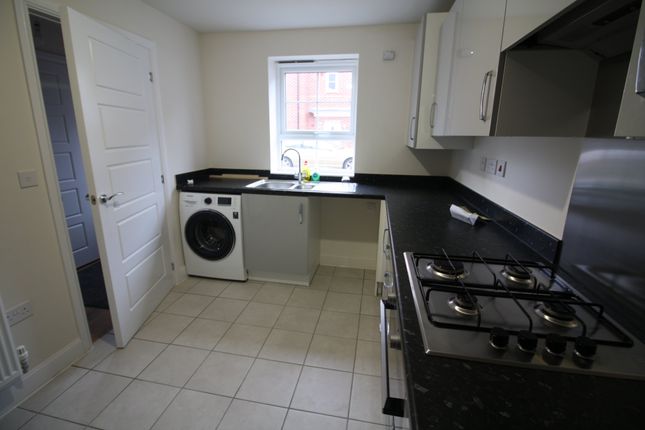 Property to rent in Robin Close, Canley, Coventry
